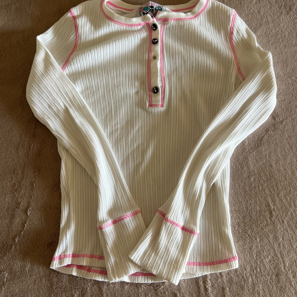 Hello Kitty x Forever 21 Long sleeve
